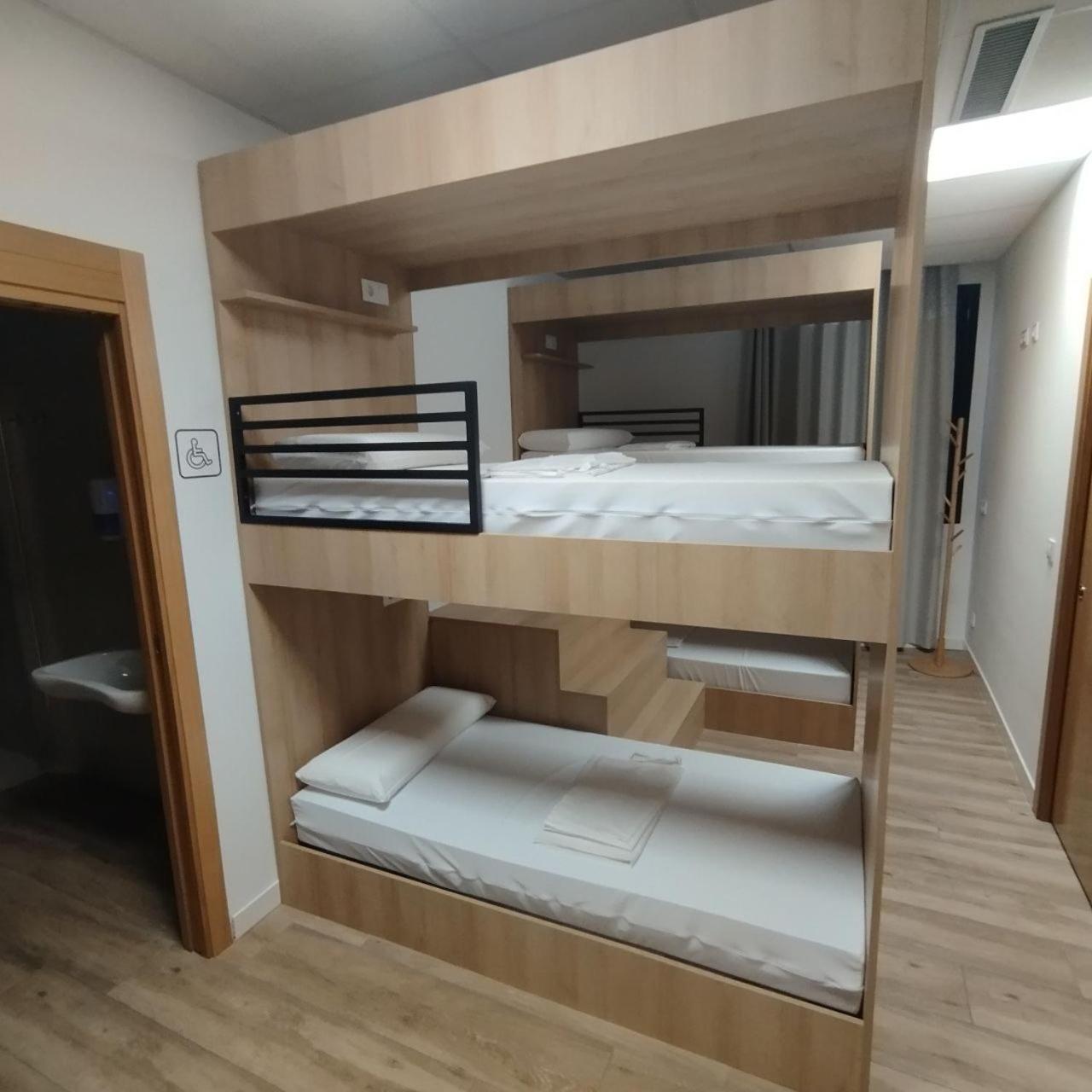 Dpaso Urban Hostel 庞特维德拉 外观 照片