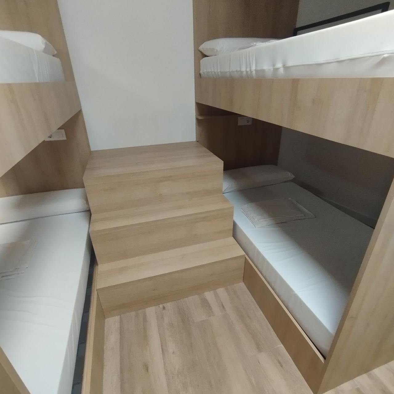 Dpaso Urban Hostel 庞特维德拉 外观 照片