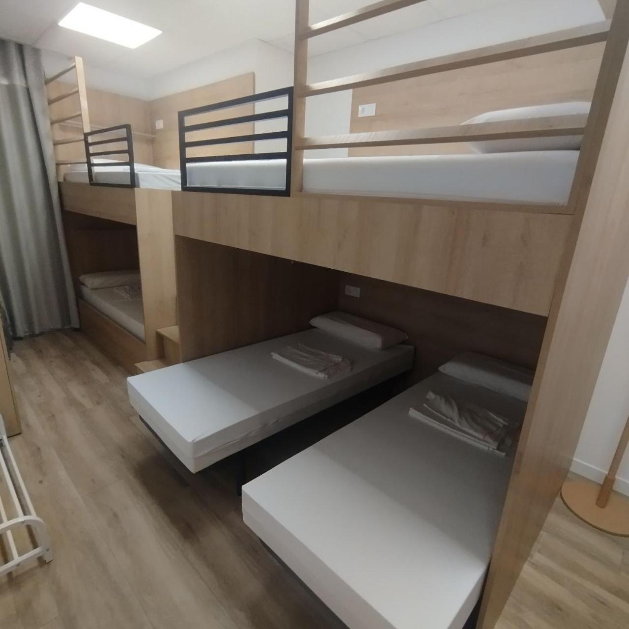 Dpaso Urban Hostel 庞特维德拉 外观 照片