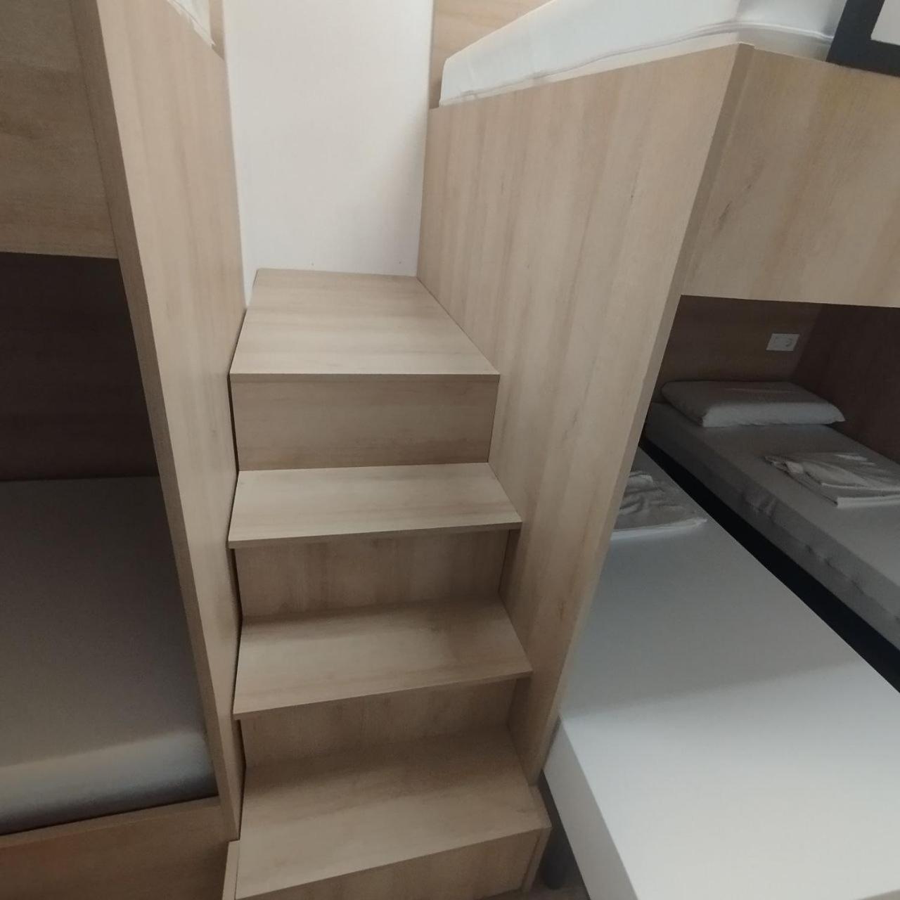 Dpaso Urban Hostel 庞特维德拉 外观 照片